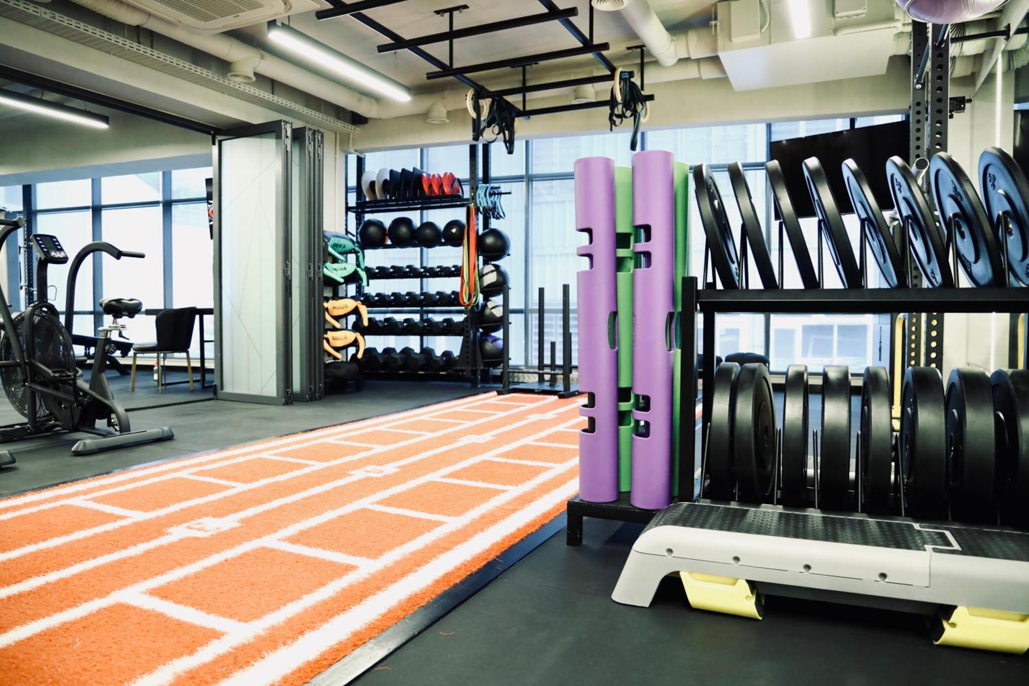Executive Superior Room Return Airport Transfer on Food & Beverage Complimentary Gym Access