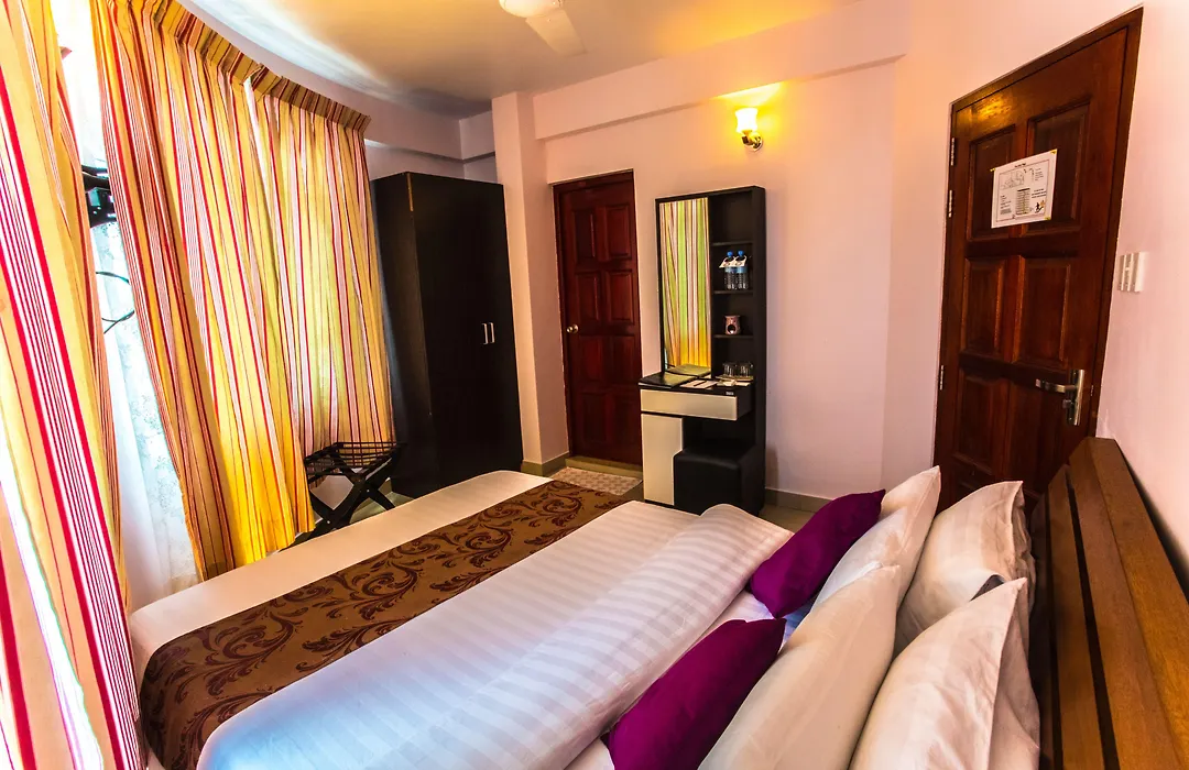 Hotel Octave Maldives-1